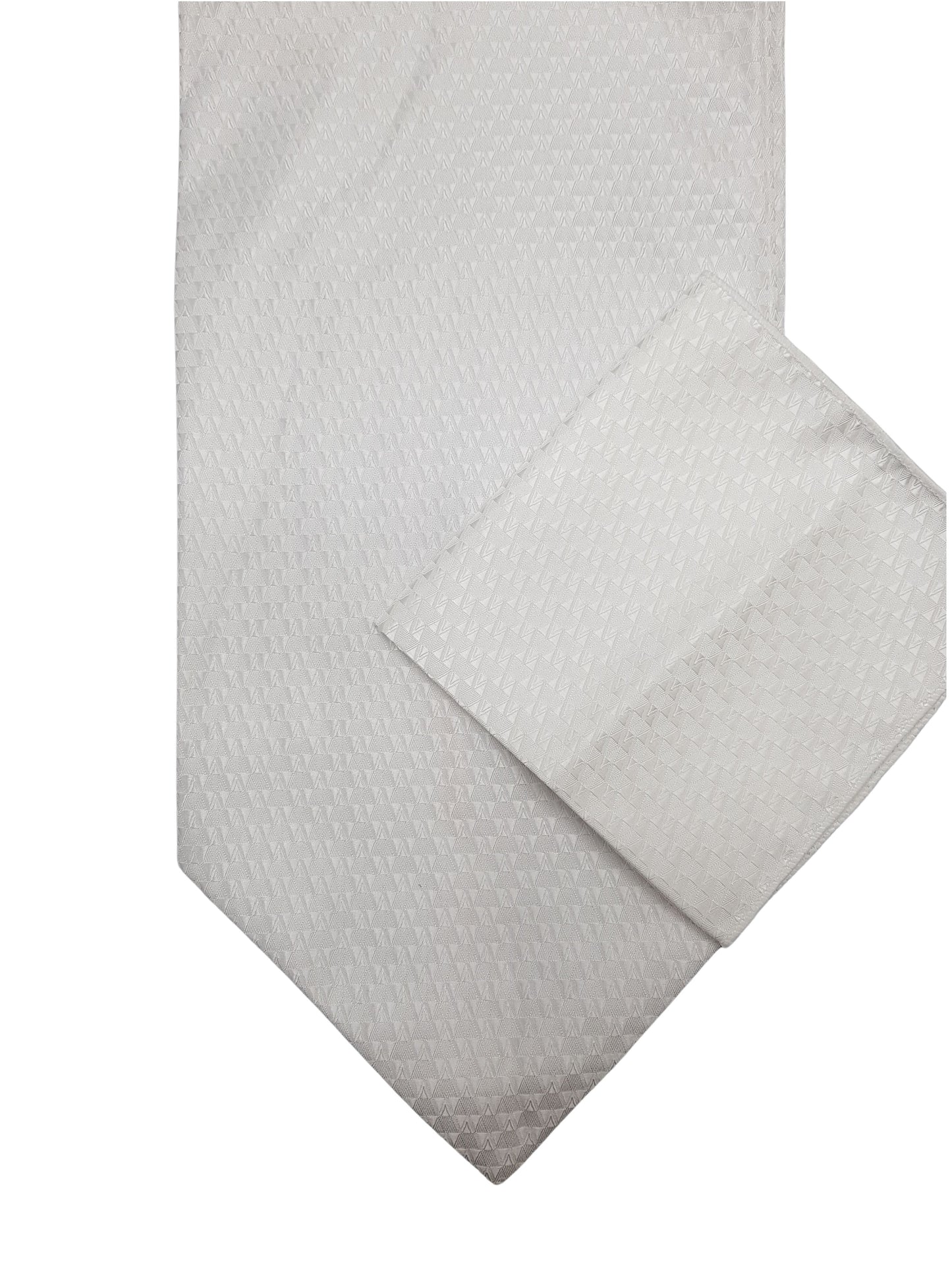 White Royale Cravat