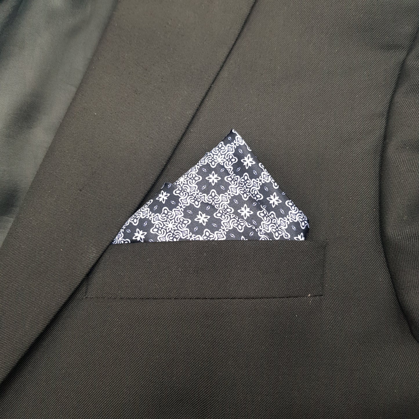 Black Square Linked Pocket Square