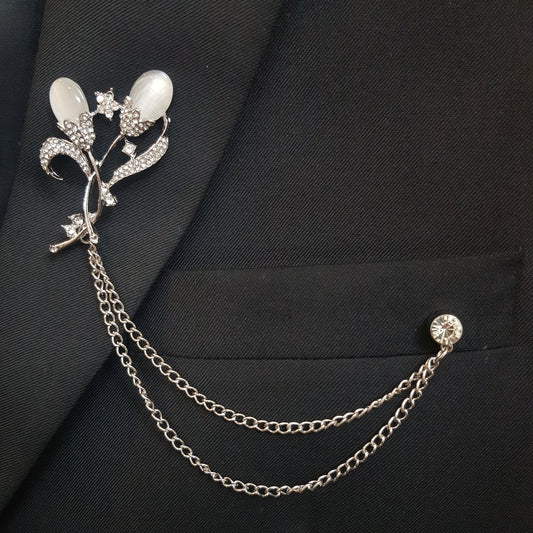 Elegant Bloom Brooch