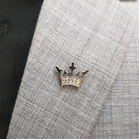 Silver Royal King Lapel Pin