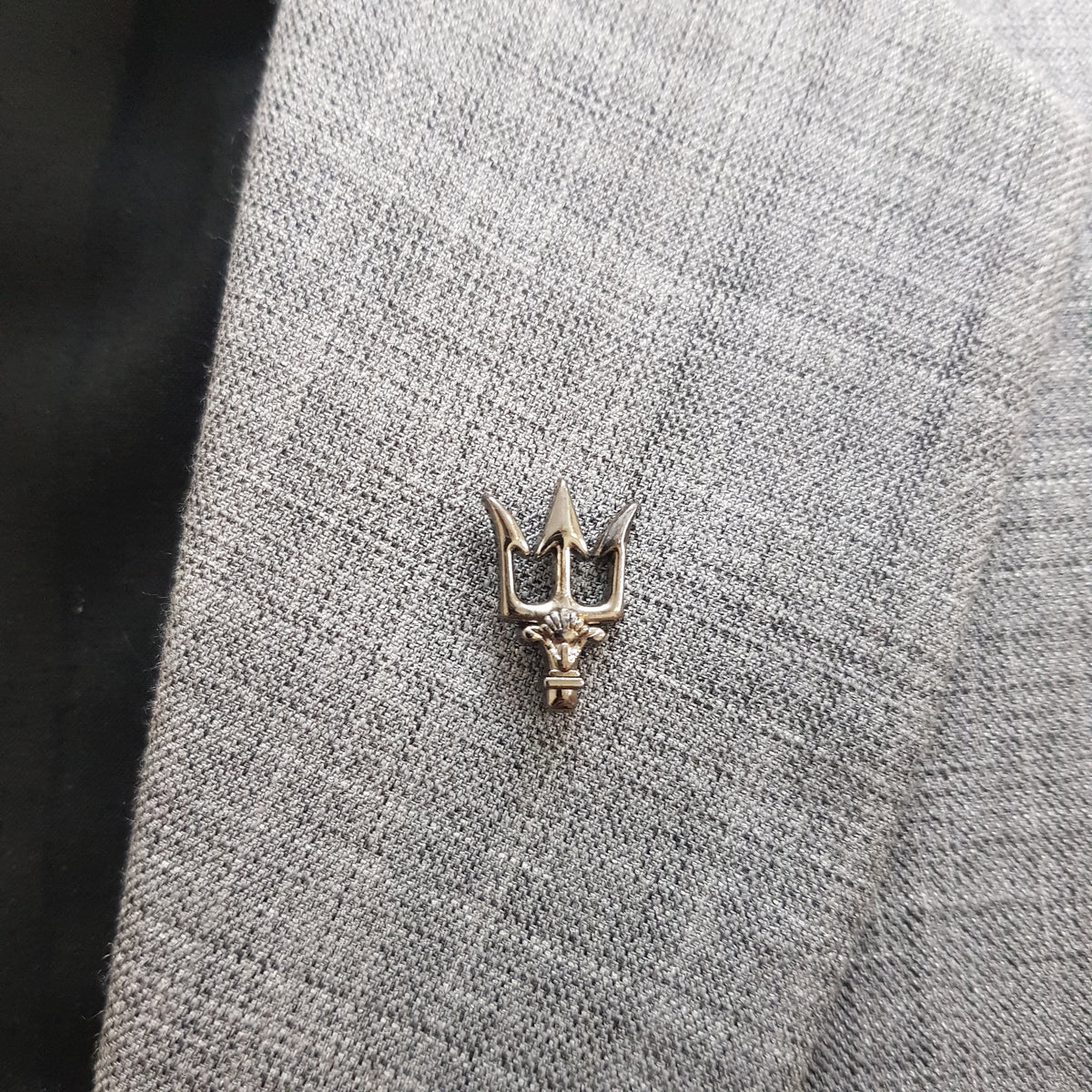 Gun Metal Royal Trident Lapel Pin