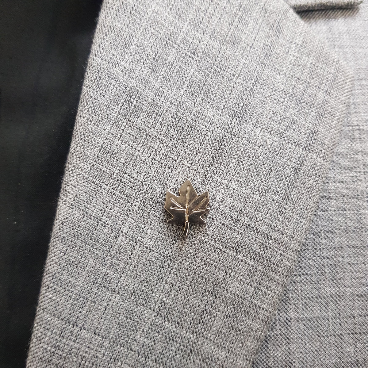Gun Metal Leaf Lapel Pin